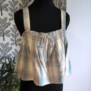 American Eagle Outfitters Textured Top in Blue and Beige Plaid